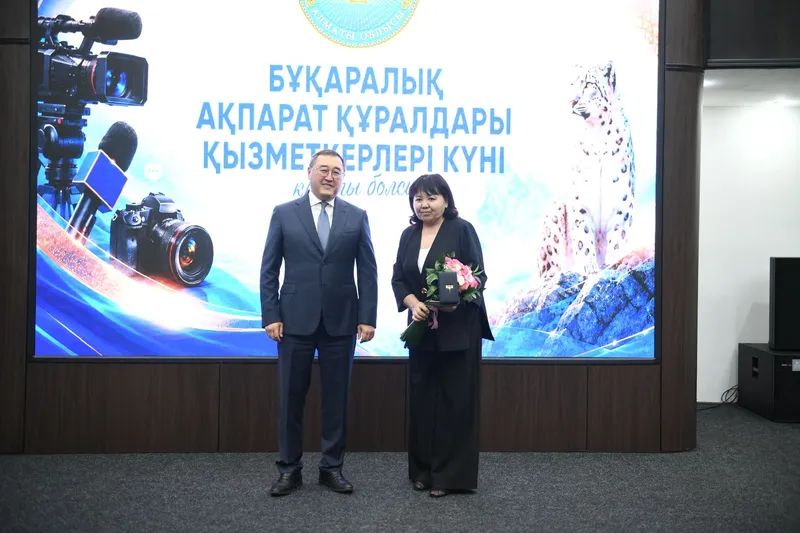 Вручение квартир журналистам, фото - Новости Zakon.kz от 26.06.2026 19:52