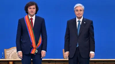 премьер-министр Грузии Ираклий Кобахидзе, президент РК Касым-Жомарт Токаев
