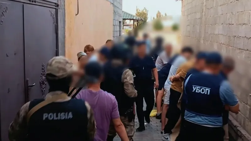 полиция, спецоперация, задержания
