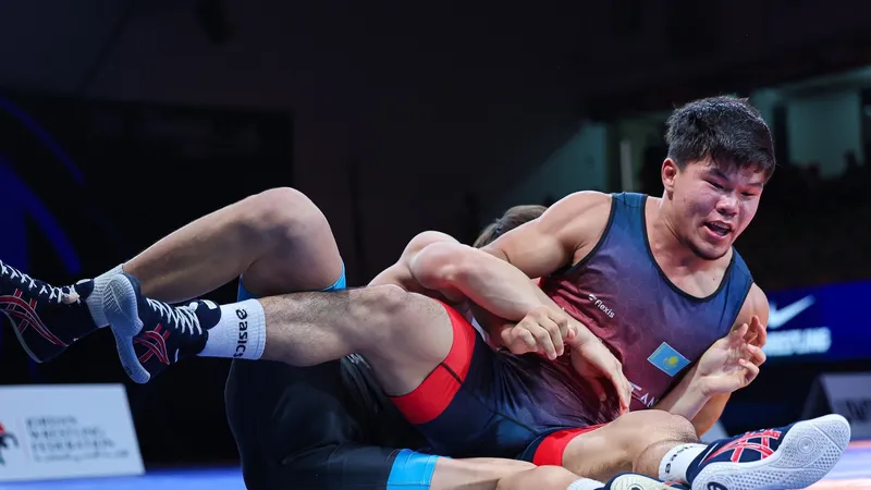 Казахстан поборется за золото чемпионата Азии U20 по греко-римской борьбе