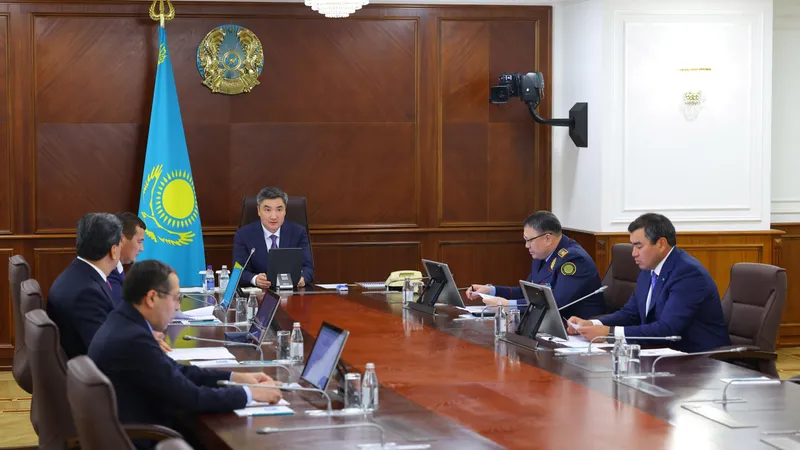 премьер-министр РК Олжас Бектенов, фото - Новости Zakon.kz от 03.07.2026 18:12