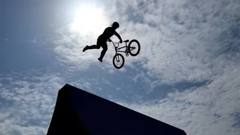 Два казахстанца выступят на чемпионате Азии по BMX-фристайлу в Китае, фото - Новости Zakon.kz от 03.07.2026 11:32