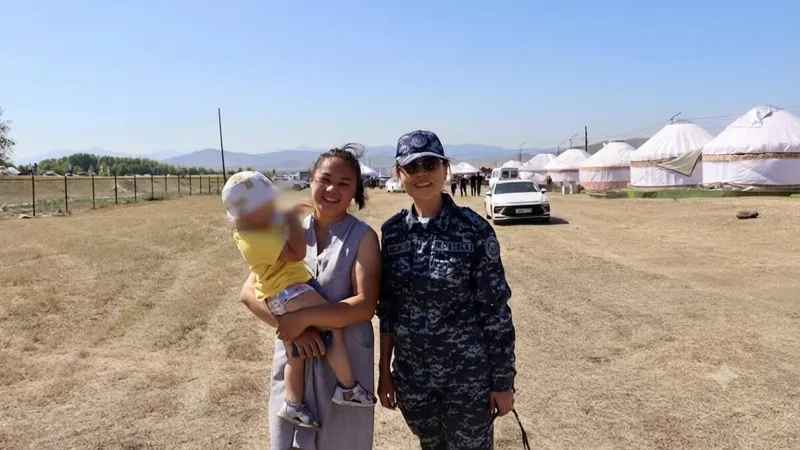 Двухлетний ребенок потерялся на фестивале Altai Fest в ВКО, фото - Новости Zakon.kz от 11.07.2026 22:37