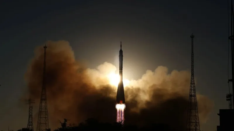 Космическая вахта началась: Союз МС-29 доставил экипаж на МКС