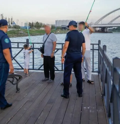 Рейды по соблюдению общественного порядка, фото - Новости Zakon.kz от 16.07.2026 14:59