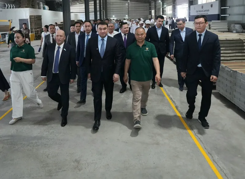Завод по производству ламината, фото - Новости Zakon.kz от 16.07.2026 11:43