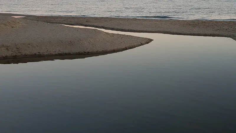 вода, песок