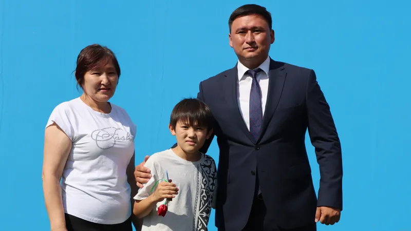 вручение ключей от квартир, фото - Новости Zakon.kz от 30.07.2026 18:44