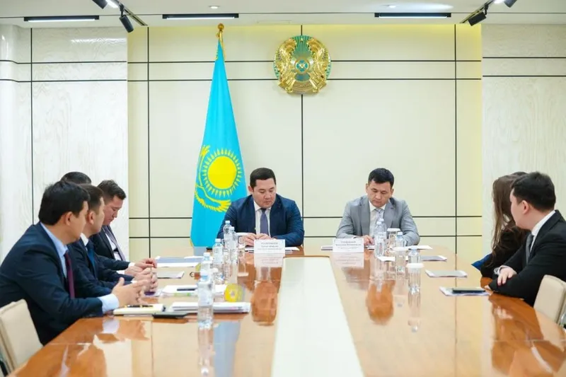 представители акимата, совещание, фото - Новости Zakon.kz от 05.08.2026 15:36