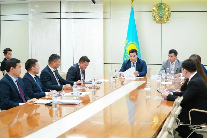 представители акимата, совещание, фото - Новости Zakon.kz от 05.08.2026 15:36