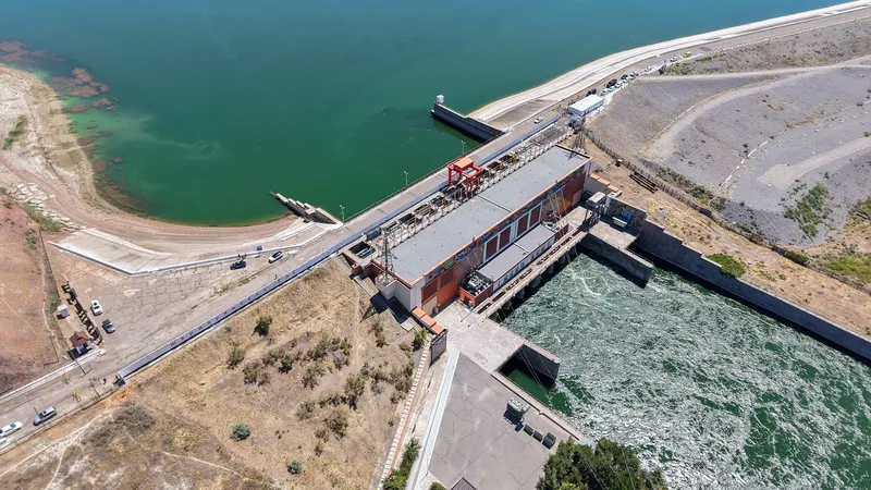Водохранилище, водохранилища, водосбережение, система водосбережения, плотина, плотины, водная инфраструктура, водные ресурсы, дамба, дамбы, вода