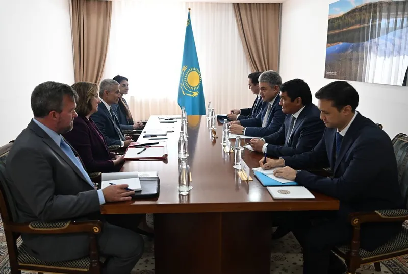 представители МИД РК, делегация США, встреча, фото - Новости Zakon.kz от 13.08.2026 09:37