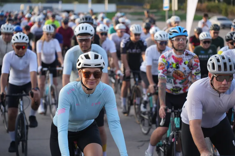 Заезд Gran Fondo World Championship собрал в Алматы свыше тысячи любителей велоспорта, фото - Новости Zakon.kz от 18.08.2026 12:31