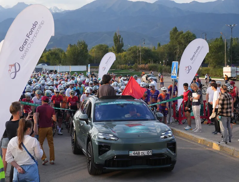 Заезд Gran Fondo World Championship собрал в Алматы свыше тысячи любителей велоспорта, фото - Новости Zakon.kz от 18.08.2026 12:31