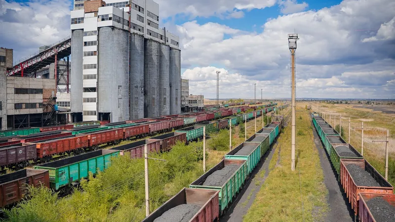 Qarmet, добыча угля, фото - Новости Zakon.kz от 19.08.2026 15:14