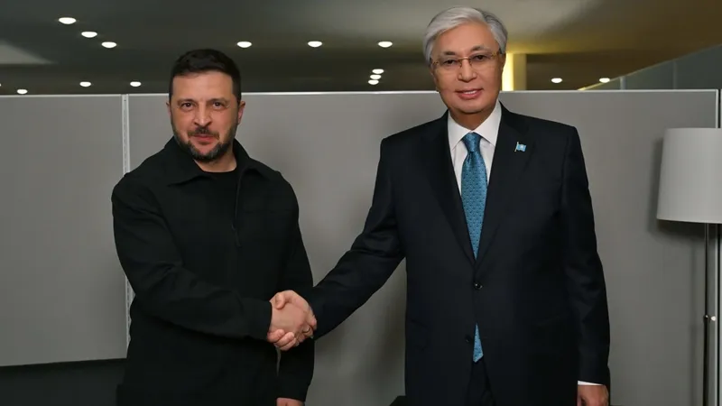 президент Украины Владимир Зеленский, президент РК Касым-Жомарт Токаев, фото - Новости Zakon.kz от 24.08.2026 16:03