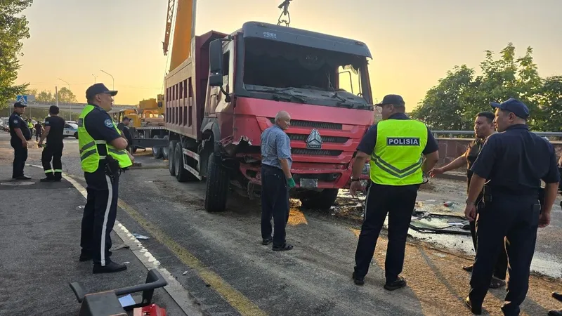 Алматы, ДТП, грузовик, фото - Новости Zakon.kz от 28.08.2026 18:38
