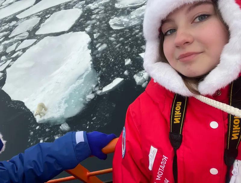 Школьница из Казахстана побывала на Северном полюсе и рассказала, что ее потрясло, фото - Новости Zakon.kz от 31.08.2026 15:50