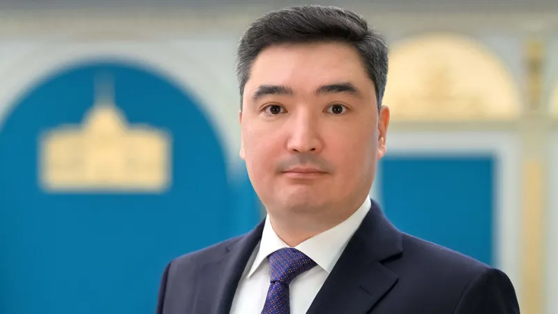 премьер-министр РК Олжас Бектенов, фото - Новости Zakon.kz от 31.08.2026 11:03