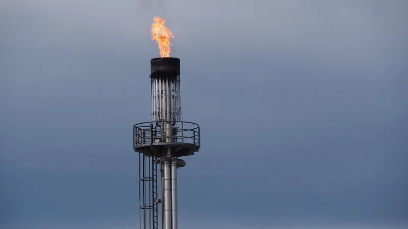 сжигание газа в факелах