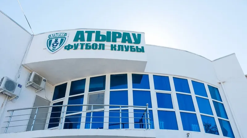 стадион, ФК "Атырау", фото - Новости Zakon.kz от 15.09.2026 11:28