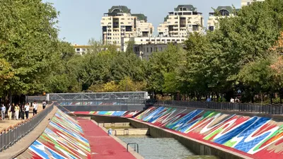мурал на набережной Хамита Ергали