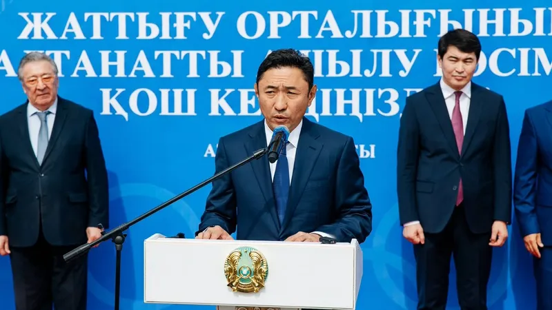 аким Атырауской области Болат Акчулаков, фото - Новости Zakon.kz от 18.09.2026 15:02