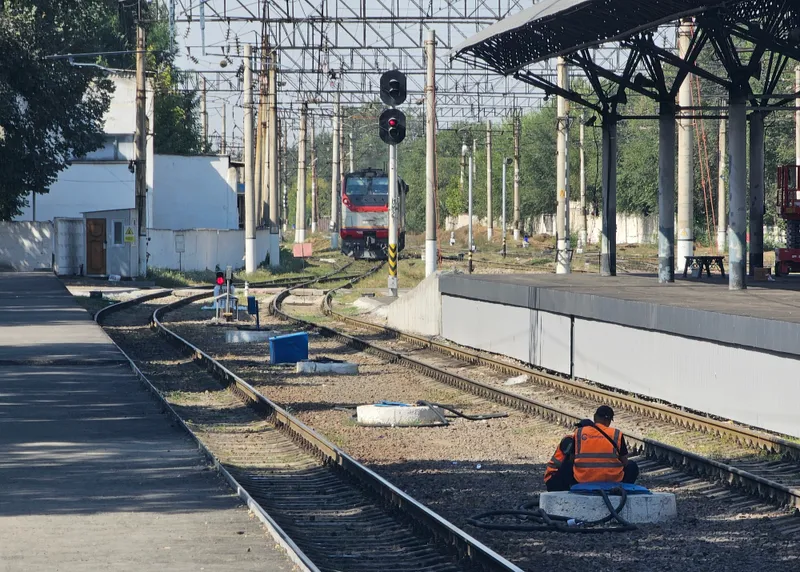 перрон на реконструкции, фото - Новости Zakon.kz от 21.09.2026 17:19