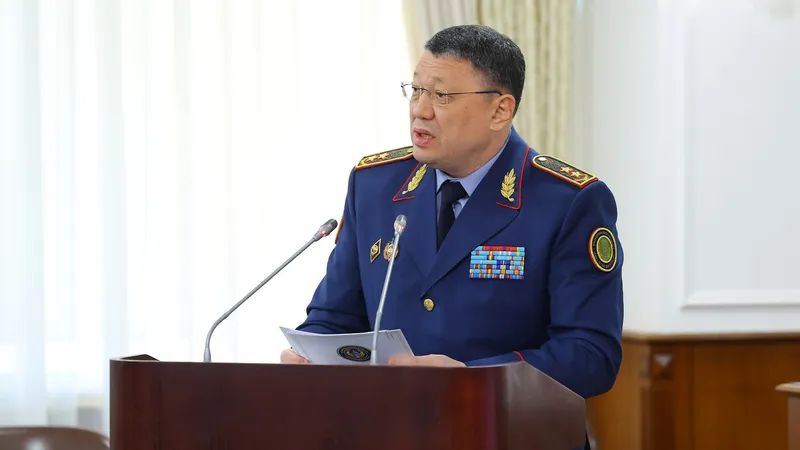 министр внутренних дел РК Ержан Саденов, фото - Новости Zakon.kz от 21.09.2026 14:58