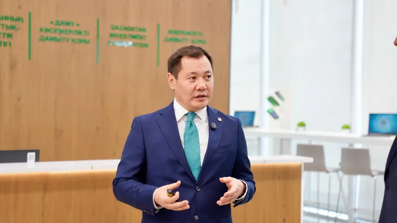 председатель правления Фонда "Даму" Фархат Сарсекеев, фото - Новости Zakon.kz от 22.09.2026 18:32