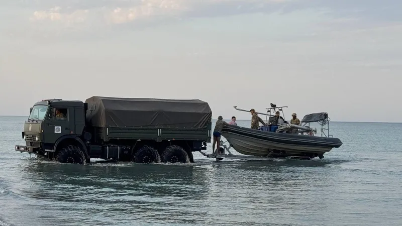 техника, море