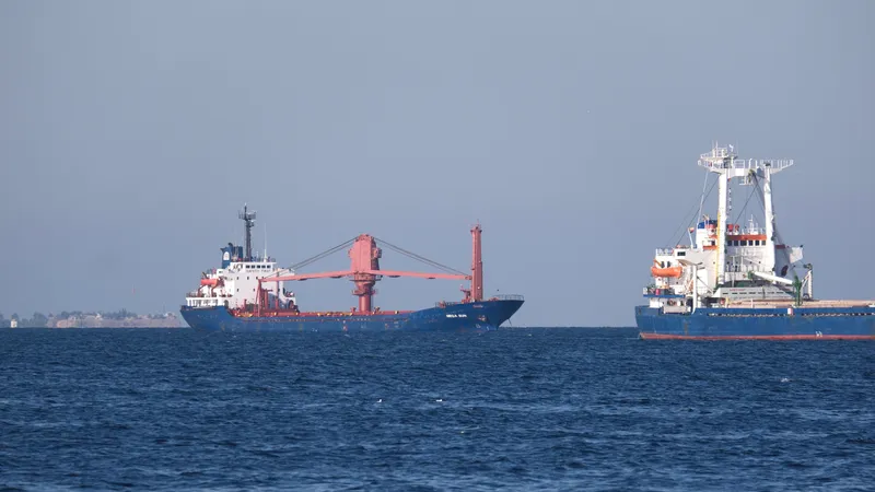 Корабль, морское судно