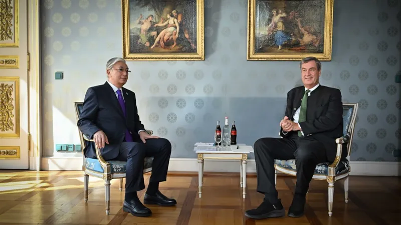 президент РК Касым-Жомарт Токаев, премьер-министр Баварии Маркус Зёдер, фото - Новости Zakon.kz от 30.09.2026 19:55