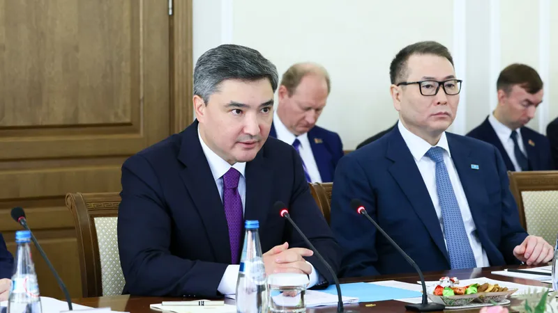 премьер-министр РК Олжас Бектенов, фото - Новости Zakon.kz от 01.10.2026 15:56