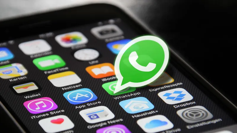 WhatsApp, телефон , фото - Новости Zakon.kz от 03.10.2026 11:47