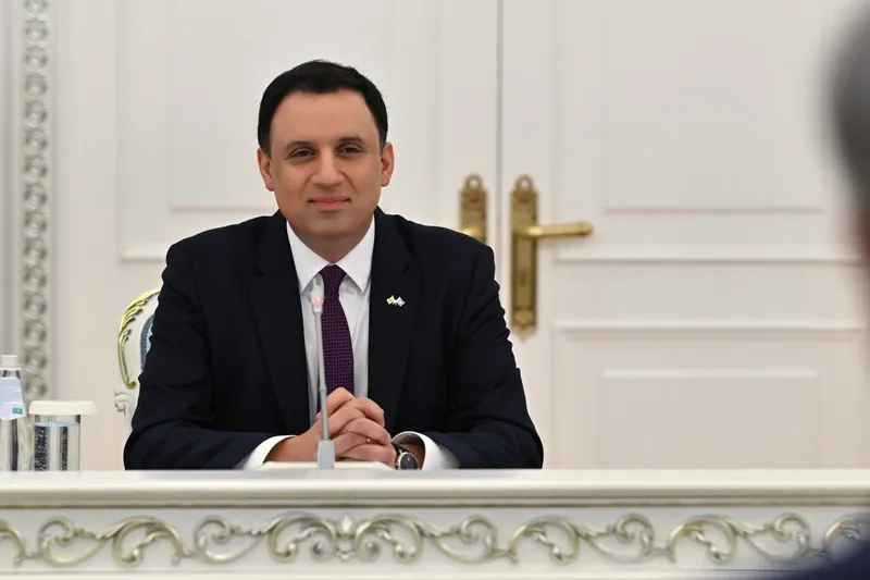 Анас Сарвар, лорд, фото - Новости Zakon.kz от 07.10.2026 16:08