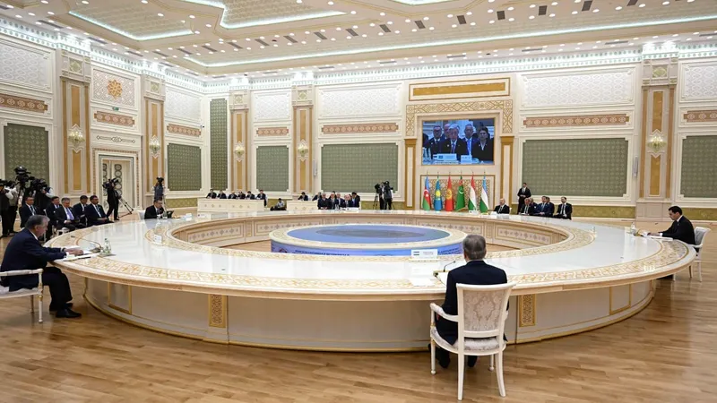 Центральная Азия, Азербайджан, президенты, встреча, фото - Новости Zakon.kz от 08.10.2026 14:01