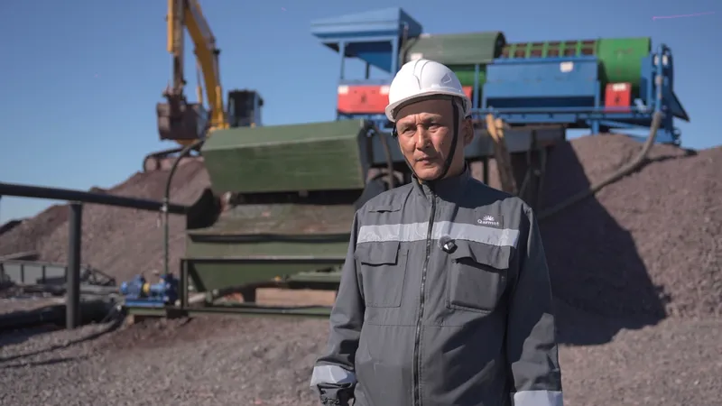 замдиректора по производству представительства "Өркен-Атасу" Железорудного департамента Qarmet Анарбек Курманов, фото - Новости Zakon.kz от 09.10.2026 13:56