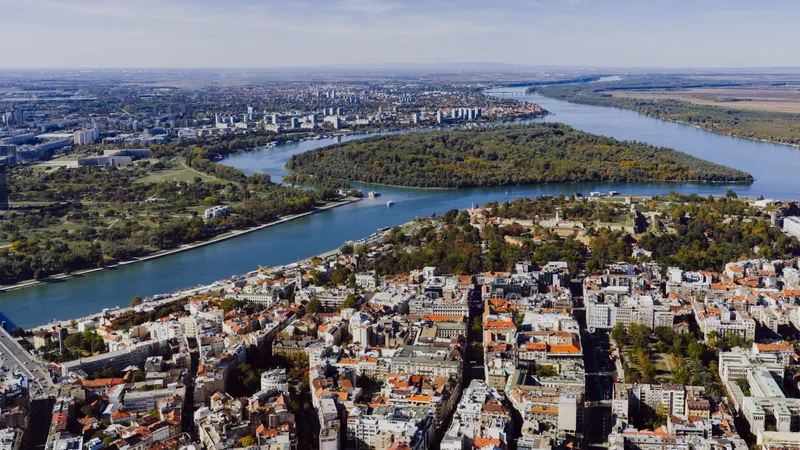 Город, река, дома, фото - Новости Zakon.kz от 12.10.2026 05:42