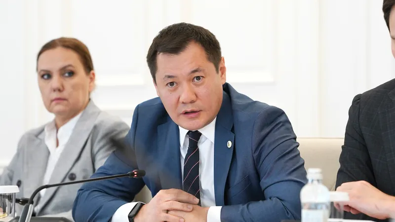 председатель правления Фонда "Даму" Фархат Сарсекеев, фото - Новости Zakon.kz от 15.10.2026 16:58
