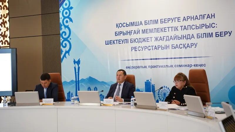 заместитель акима города Шымкент Сарсен Куранбек, фото - Новости Zakon.kz от 15.10.2026 15:37