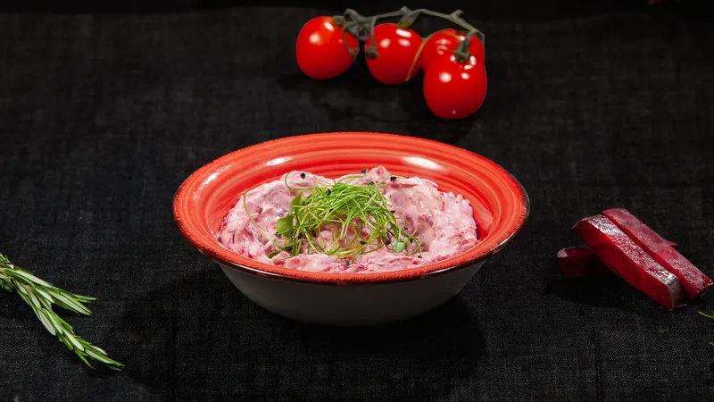 Салат, селедка под шубой, продукты