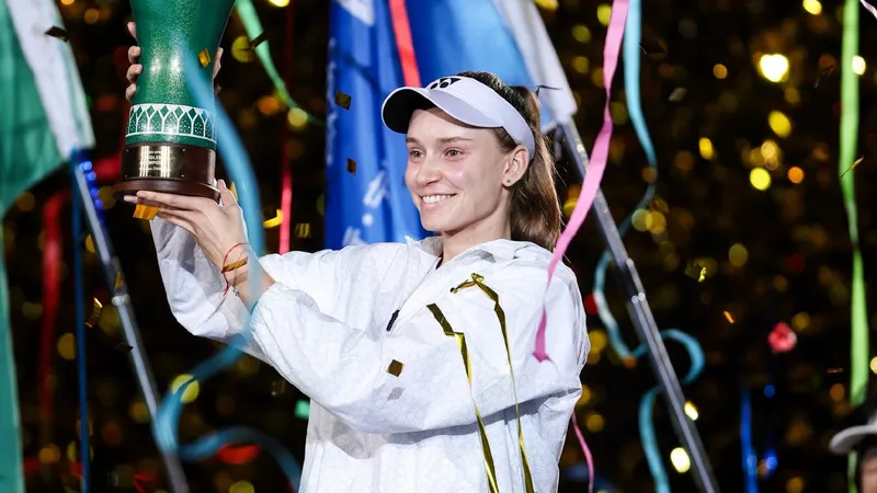 Елена Рыбакина, теннис, фото - Новости Zakon.kz от 27.10.2026 02:30