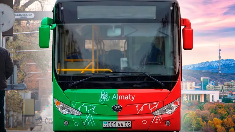 Красные автобусы вместо зеленых, автобусы, общественный транспорт, цвет, фото - Новости Zakon.kz от 30.10.2026 12:12
